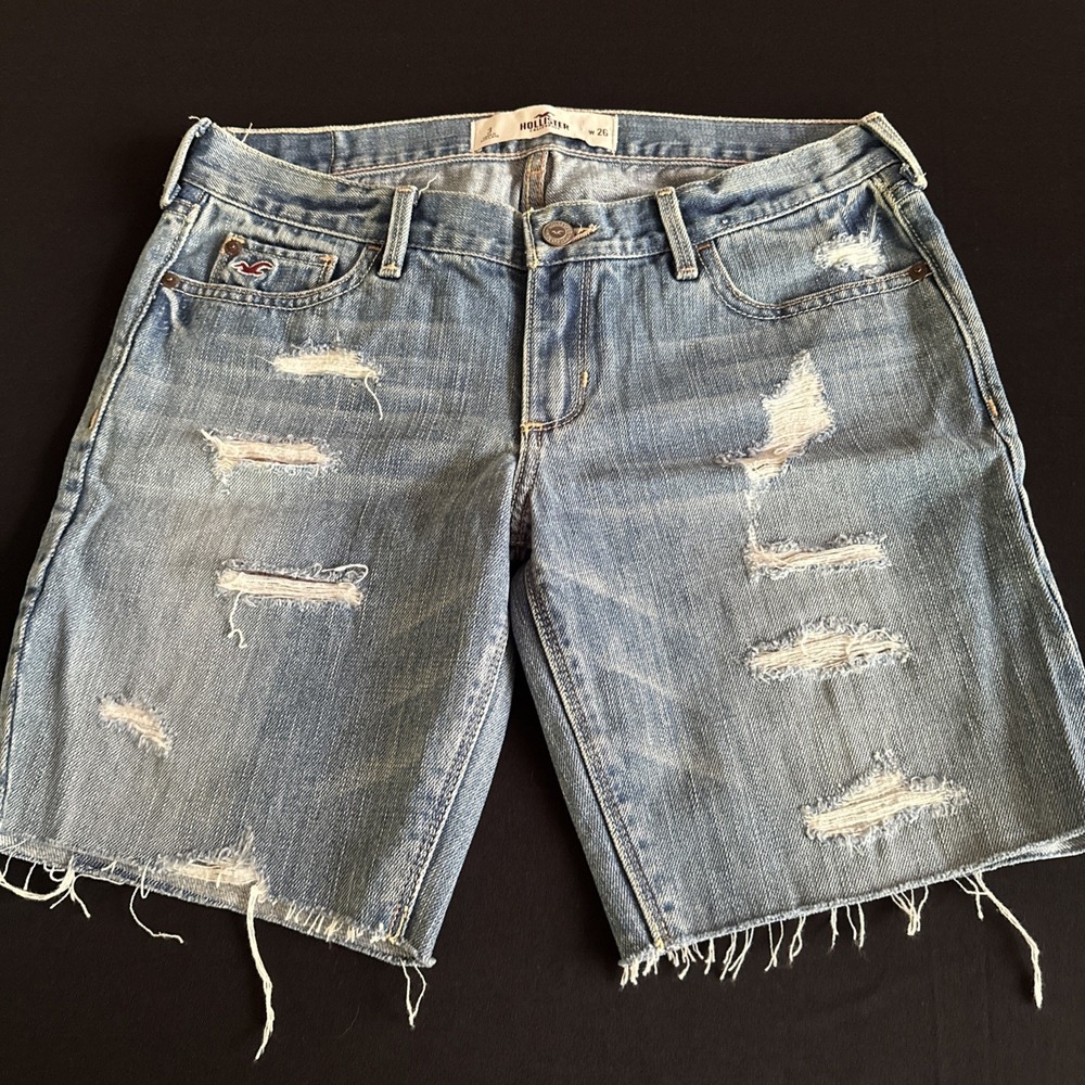 Hollister Jean Shorts Womens Size 3 W26 Blue Denim Cut Off Light Wash Distressed